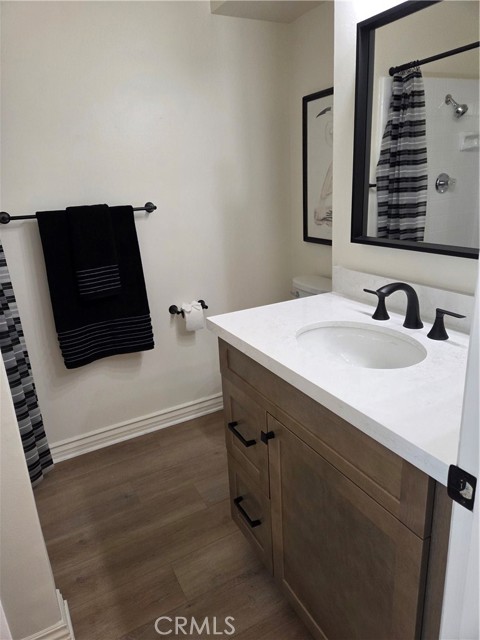 Downstairs Bathroom
