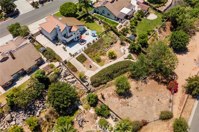 2151 Lyon Avenue, Riverside CA: https://media.crmls.org/medias/85a513e3-90ef-436f-bae6-4edf4d712172.jpg