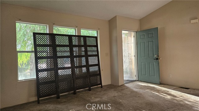 Detail Gallery Image 4 of 16 For 69525 Dillon, Desert Hot Springs,  CA 92241 - 2 Beds | 2 Baths