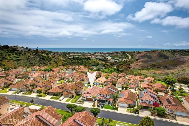 15 Segovia, San Clemente CA: https://media.crmls.org/medias/85a5700d-c6af-46df-a53e-7598fec4e0b5.jpg