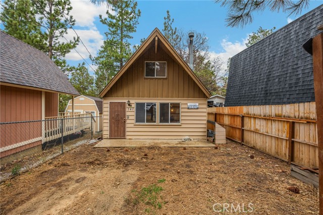 Detail Gallery Image 22 of 27 For 747 Holmes Ln, Sugarloaf,  CA 92386 - 2 Beds | 1 Baths