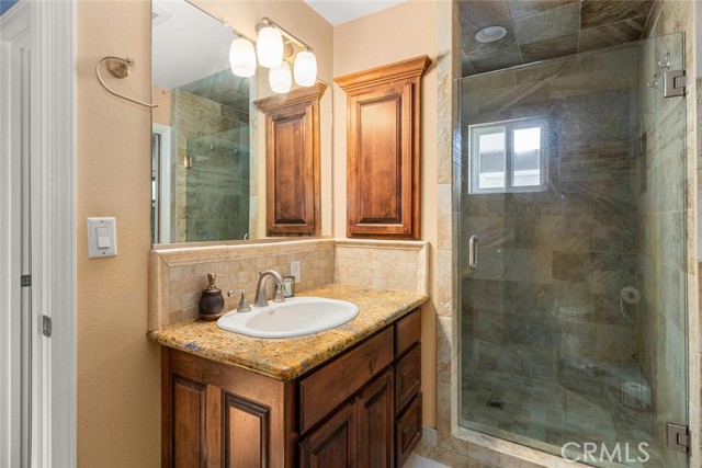 Detail Gallery Image 23 of 35 For 2211 Floral Ave, Chico,  CA 95926 - 4 Beds | 2 Baths