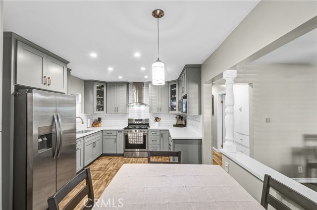 Detail Gallery Image 6 of 23 For 8952 Dudlext, South Gate,  CA 90280 - 2 Beds | 1 Baths