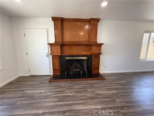Image 3 of 20 For 335 Stetson Avenue