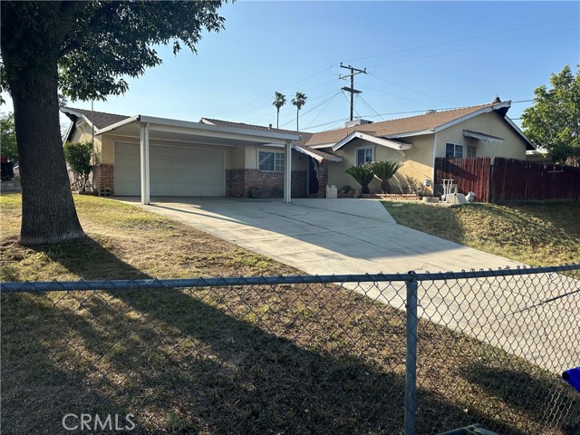 6343 Tournament Drive, Jurupa Valley CA: https://media.crmls.org/medias/85a83aa6-d3b0-49ce-8b41-ddf64e01296c.jpg