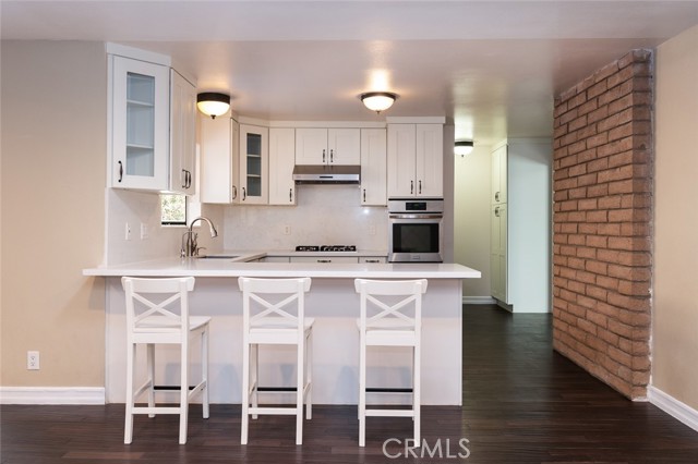 Detail Gallery Image 14 of 27 For 5271 Gould Ave, La Canada Flintridge,  CA 91011 - 3 Beds | 3 Baths