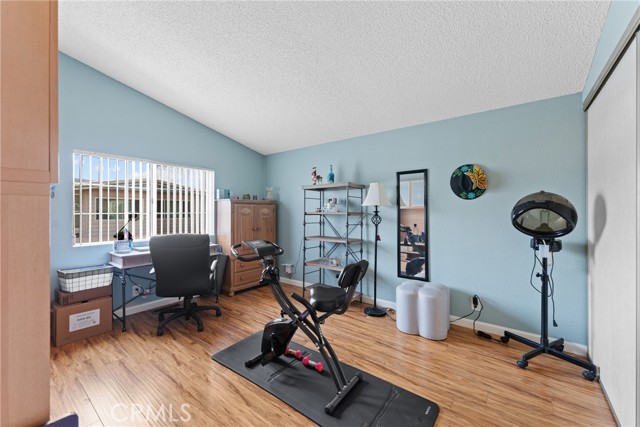 1010 Terrace Road, San Bernardino CA: https://media.crmls.org/medias/85a966b8-b753-44e1-b4c9-976796341d51.jpg