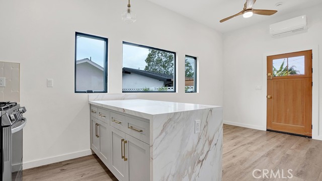 Detail Gallery Image 4 of 13 For 12752 Martha Ann, Los Alamitos,  CA 90720 - 1 Beds | 1 Baths