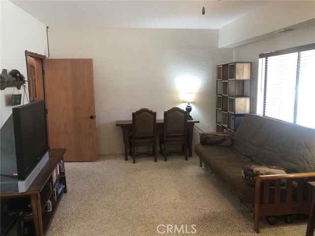 Detail Gallery Image 24 of 35 For 1772 Columbine Dr, Big Bear City,  CA 92314 - 3 Beds | 2/1 Baths