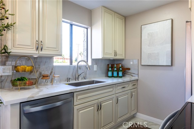 Detail Gallery Image 31 of 46 For 3530 Elm Ave #112,  Long Beach,  CA 90755 - 2 Beds | 2 Baths