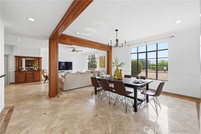 Detail Gallery Image 5 of 50 For 2044 Calle Yucca, Thousand Oaks,  CA 91360 - 4 Beds | 4 Baths