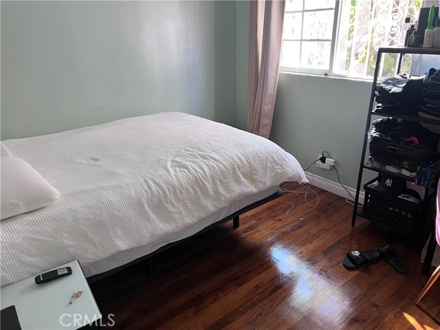 1222 E 103rd Street, Los Angeles CA: https://media.crmls.org/medias/85ad5b0c-5271-4b7d-8cd1-2577dfea65c9.jpg