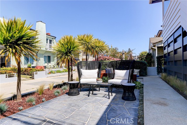 316 5th Street, Manhattan Beach CA: https://media.crmls.org/medias/85ad6480-426b-476f-8069-c29e164718ae.jpg