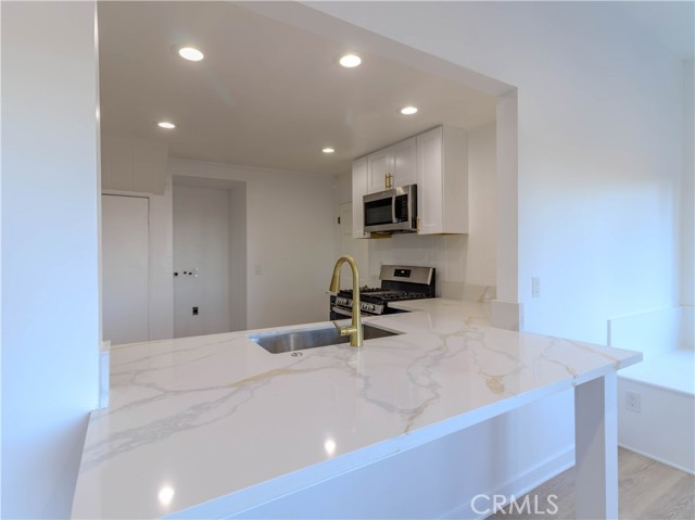 776 Nadelhorn, Lake Arrowhead CA: https://media.crmls.org/medias/85ae056e-b02c-427f-b122-9c6039150043.jpg