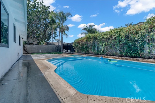 234 N Milford Street, Orange CA: https://media.crmls.org/medias/85ae22d5-df06-4989-be1f-d64f7214f3e0.jpg