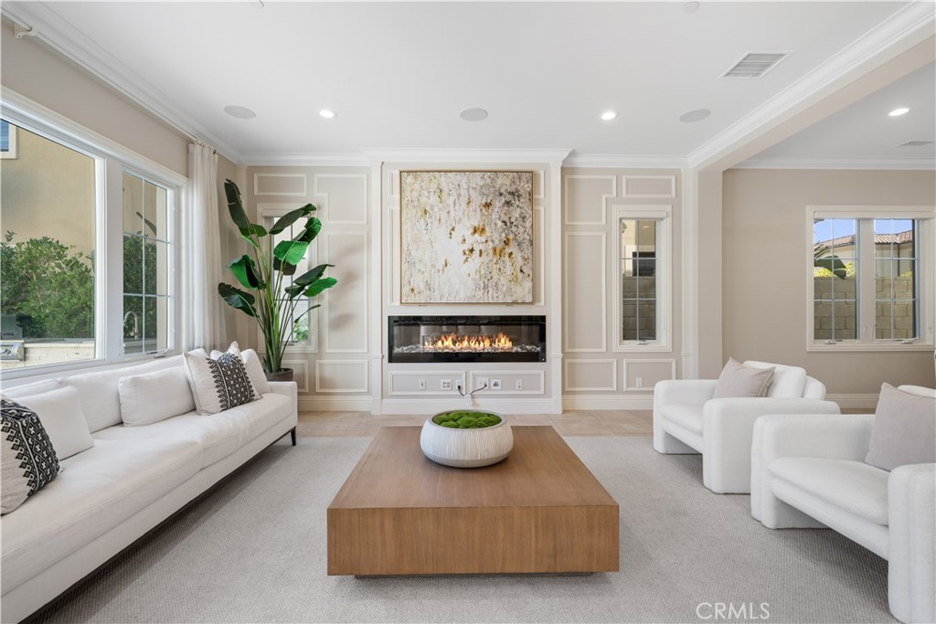 MLS #OC25246065 image #12