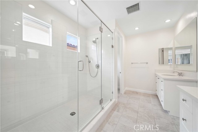 Detail Gallery Image 33 of 66 For 188 Pinnacle Dr, Lake Forest,  CA 92630 - 5 Beds | 4 Baths