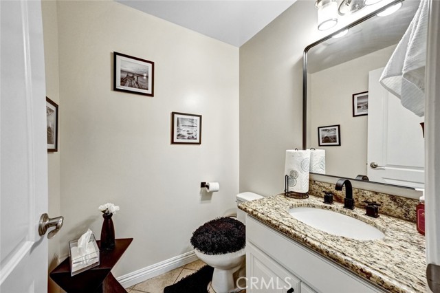 Detail Gallery Image 19 of 52 For 13629 Wyandotte St #111,  Van Nuys,  CA 91405 - 4 Beds | 3 Baths