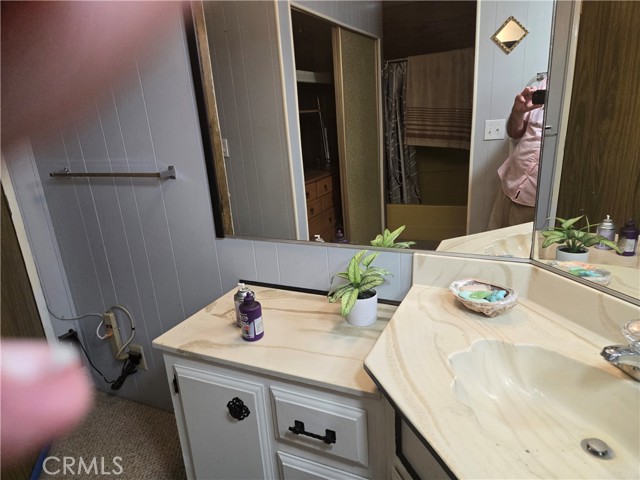 Detail Gallery Image 9 of 24 For 1045 S Elk St, Hemet,  CA 92543 - 3 Beds | 2 Baths