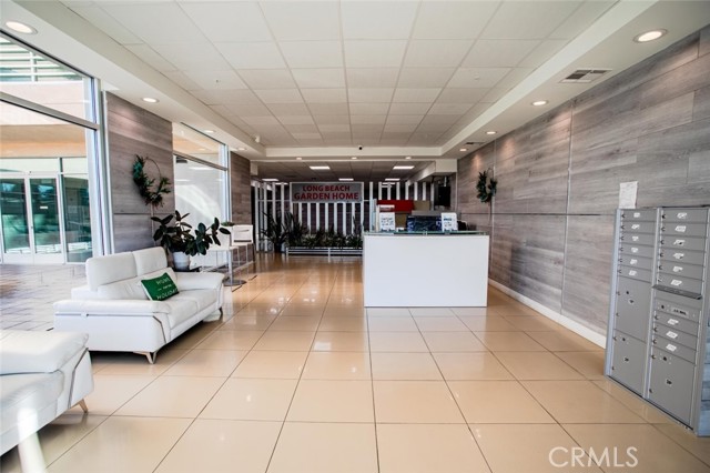 Detail Gallery Image 4 of 35 For 1598 Long Beach Bld #305,  Long Beach,  CA 90813 - 1 Beds | 1 Baths