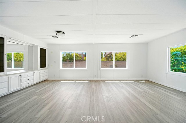 1001 W Lambert Road, La Habra CA: https://media.crmls.org/medias/85b19c0a-9a82-413c-8445-1e868e56065e.jpg