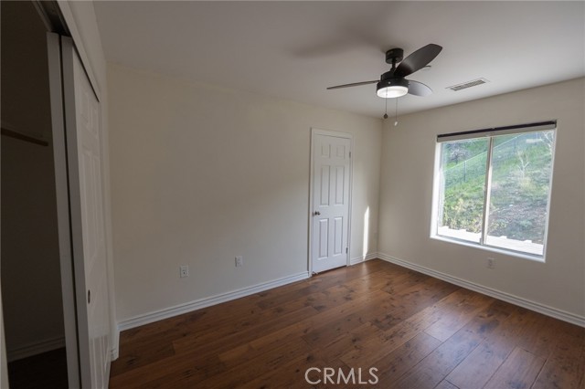 1259 Gonzales Road, Simi Valley CA: https://media.crmls.org/medias/85b28e94-aad2-4a4b-a798-764dfb004d70.jpg