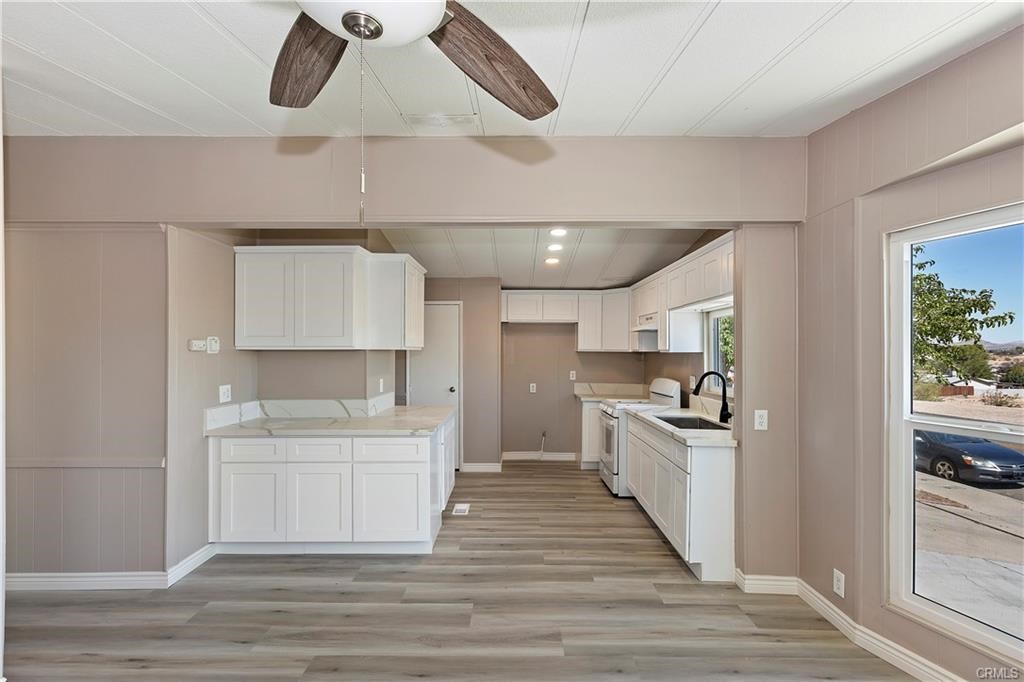 Detail Gallery Image 6 of 20 For 14068 Rodeo Dr, Victorville,  CA 92395 - 3 Beds | 2 Baths