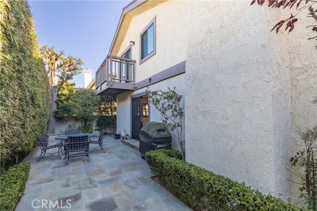 1502 Rindge Lane, Redondo Beach, California 90278, 3 Bedrooms Bedrooms, ,2 BathroomsBathrooms,Residential,For Sale,Rindge,SB24223901