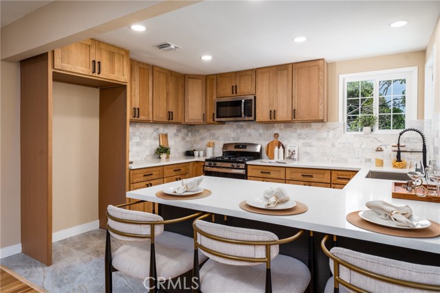 4503 N Glenvina Avenue, Covina CA: https://media.crmls.org/medias/85b408f8-bc5d-4d70-8c93-45236ab5d837.jpg