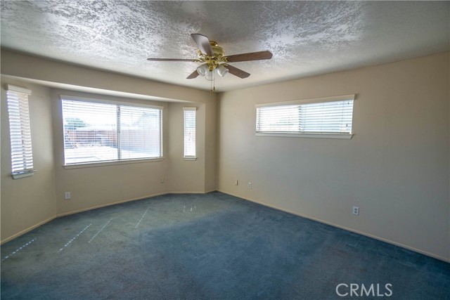 Detail Gallery Image 27 of 56 For 7795 Oakwood, Hesperia,  CA 92345 - 3 Beds | 2 Baths