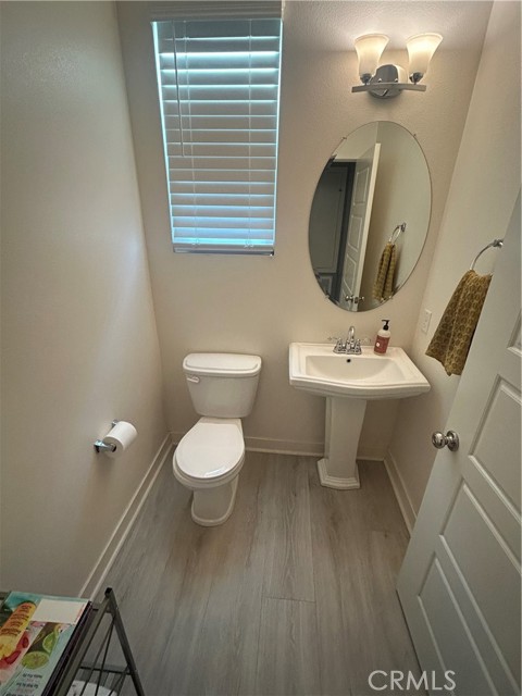 Detail Gallery Image 9 of 37 For 12745 Watt Ln #B,  Sylmar,  CA 91342 - 4 Beds | 3/1 Baths