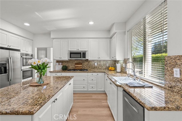 Detail Gallery Image 19 of 75 For 27605 Harwick, Valencia,  CA 91354 - 4 Beds | 4 Baths