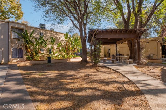 Detail Gallery Image 19 of 21 For 18350 Hatteras St #132,  Tarzana,  CA 91356 - 2 Beds | 2 Baths