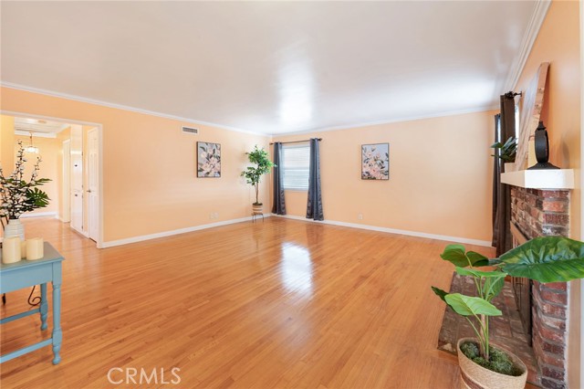 Detail Gallery Image 11 of 33 For 910 S 5th, Arcadia,  CA 91006 - 3 Beds | 2 Baths