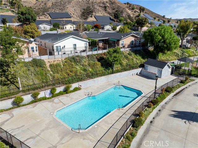 Detail Gallery Image 35 of 40 For 20066 Crestview, Canyon Country,  CA 91351 - 2 Beds | 2 Baths