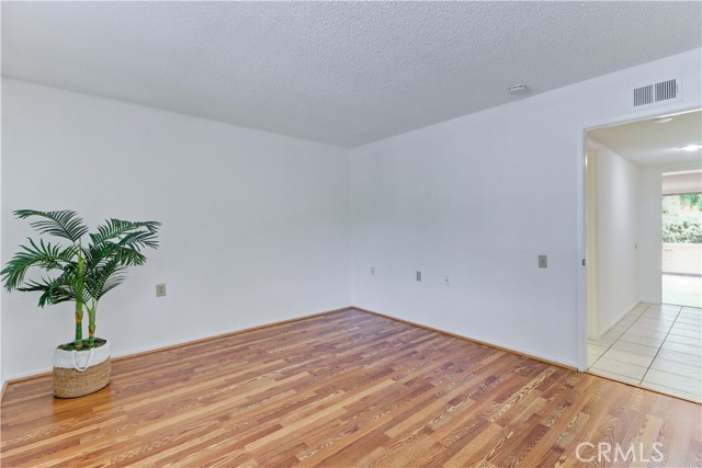 3463 Bahia Blanca W, Laguna Woods CA: https://media.crmls.org/medias/85b7670a-0e6f-43b6-9ed1-9c19ec08c84f.jpg