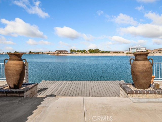 14526 Galleon Lane, Helendale CA: https://media.crmls.org/medias/85b7bb88-5100-442a-8312-605c68623769.jpg