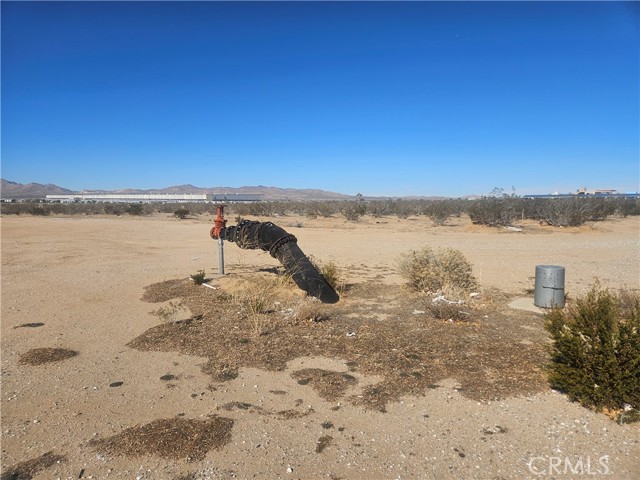 Detail Gallery Image 16 of 25 For 1 Navajo Rd, Apple Valley,  CA 92307 - – Beds | – Baths