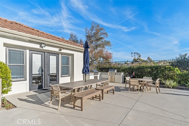 19256 Jasper Hill Road, Lake Forest CA: https://media.crmls.org/medias/85b82ca1-a877-485f-bf57-34c21daadf05.jpg