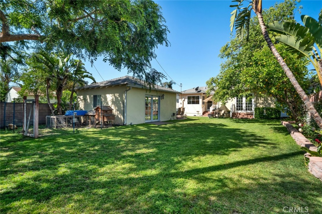1232 N Avon StreetBurbank img 15