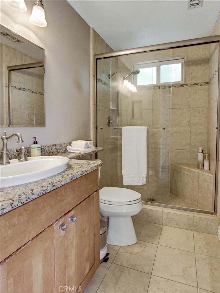 MLS #WS25134225 img 54