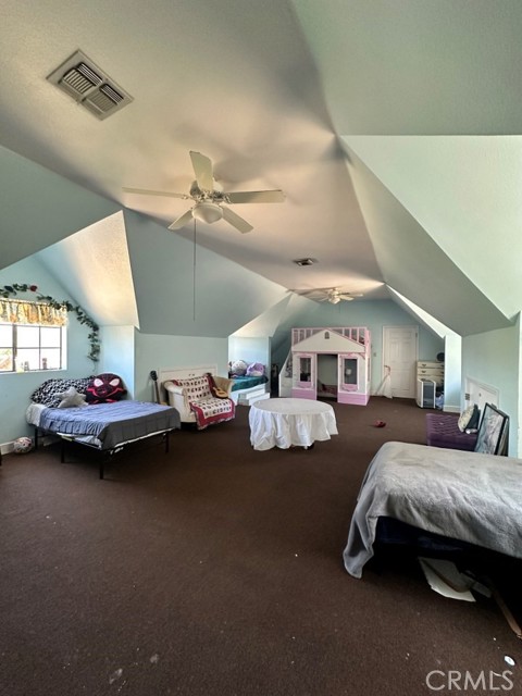 40570 Griffin Drive, Oakhurst CA: https://media.crmls.org/medias/85b92094-a3ef-4055-b447-75e0ac5517f8.jpg