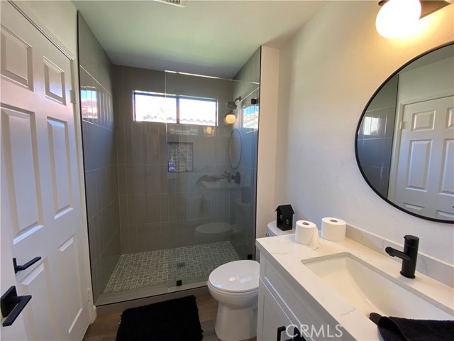 Image 22 for 76437   Violet CIR