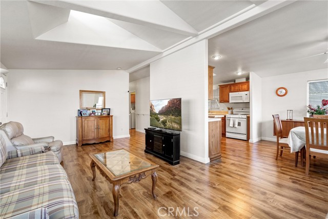 Detail Gallery Image 8 of 40 For 16444 Bolsa Chica St #57,  Huntington Beach,  CA 92649 - 3 Beds | 2 Baths