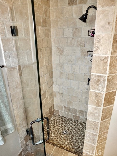 Detail Gallery Image 13 of 26 For 4640 Hazelnut Ave, Seal Beach,  CA 90740 - 4 Beds | 2 Baths