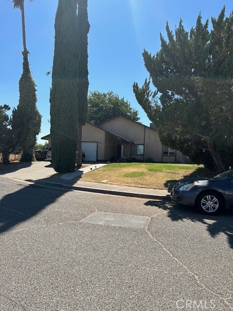 Detail Gallery Image 2 of 4 For 2915 Balsam Way, Merced,  CA 95348 - 3 Beds | 2 Baths