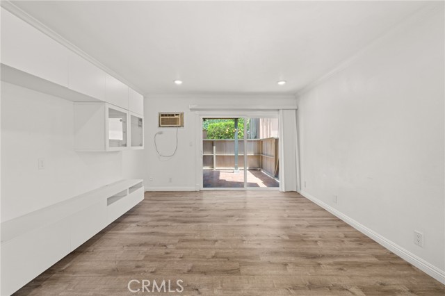 Image 5 of 25 For 1001 Stevens Avenue 184