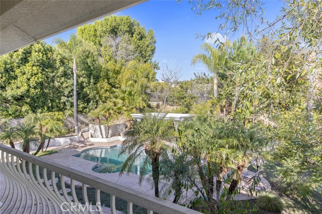 Detail Gallery Image 51 of 65 For 17835 Mayerling St, Granada Hills,  CA 91344 - 5 Beds | 5/1 Baths