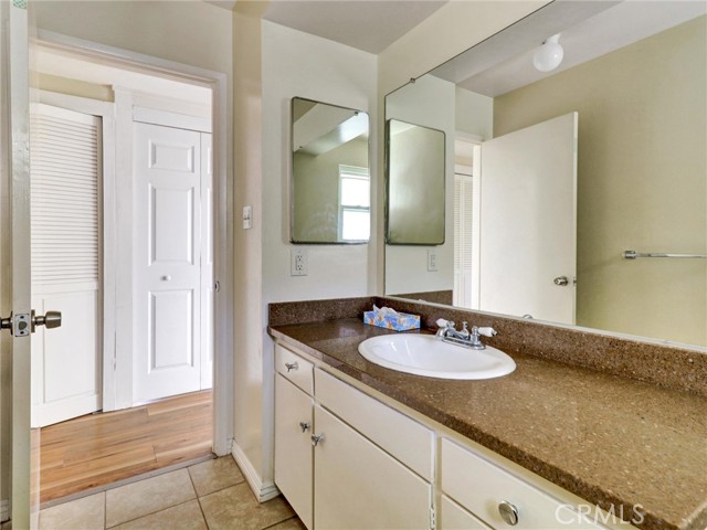 22627 Nadine Circle, Torrance CA: https://media.crmls.org/medias/85bc12ab-56f6-4fec-a888-226135e72a3b.jpg