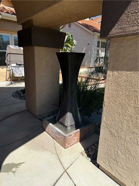 Detail Gallery Image 4 of 61 For 20516 Yate Circle, Riverside,  CA 92508 - 4 Beds | 3 Baths